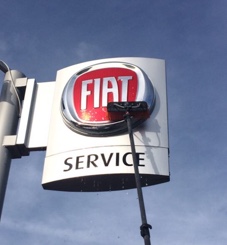 Window cleaning Fiat